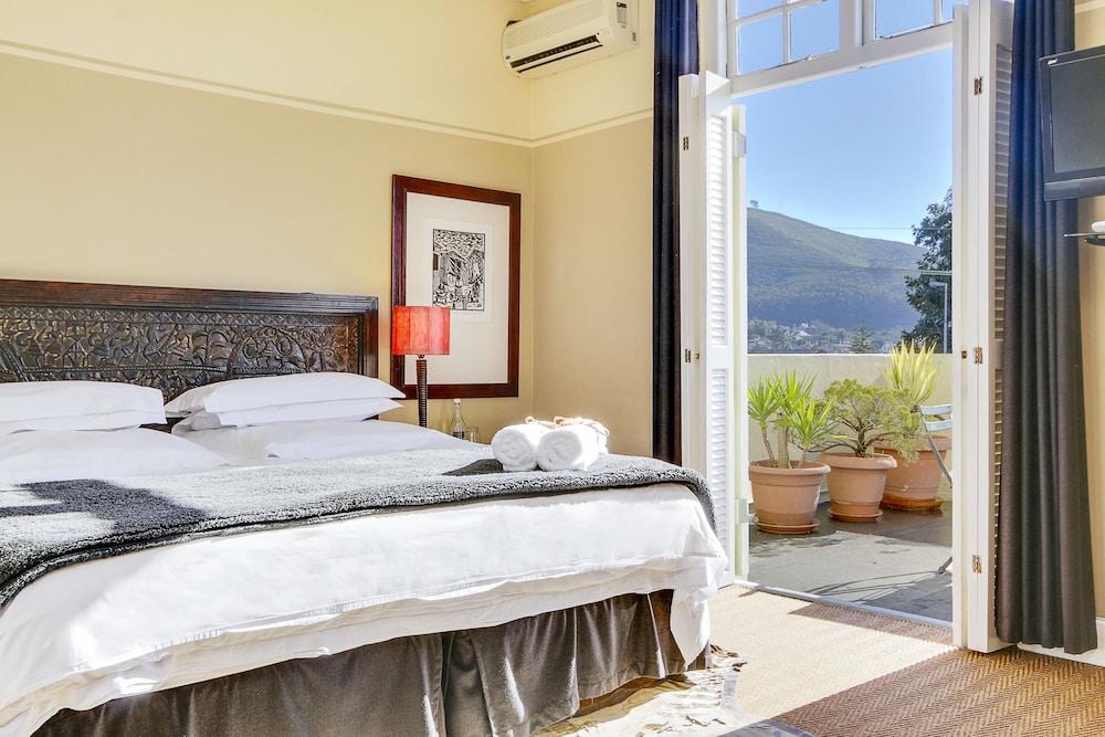 Liberty Lodge Guest House Kaapstad Buitenkant foto