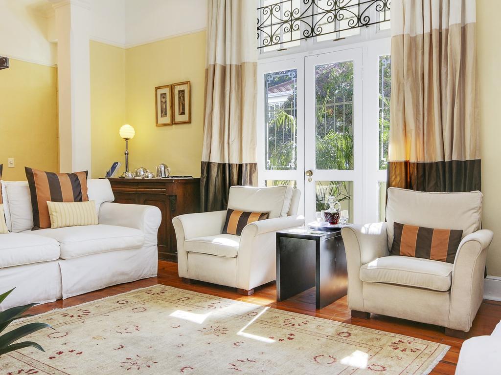 Liberty Lodge Guest House Kaapstad Buitenkant foto